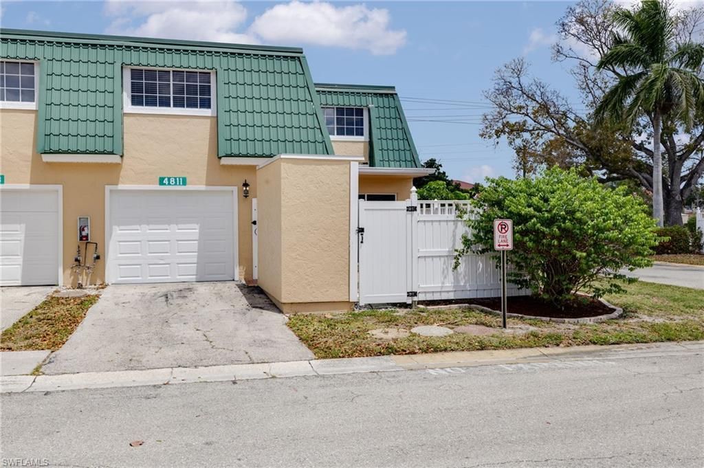 4811 Sunfish Ct, Fort Myers, FL 33919 Photo
