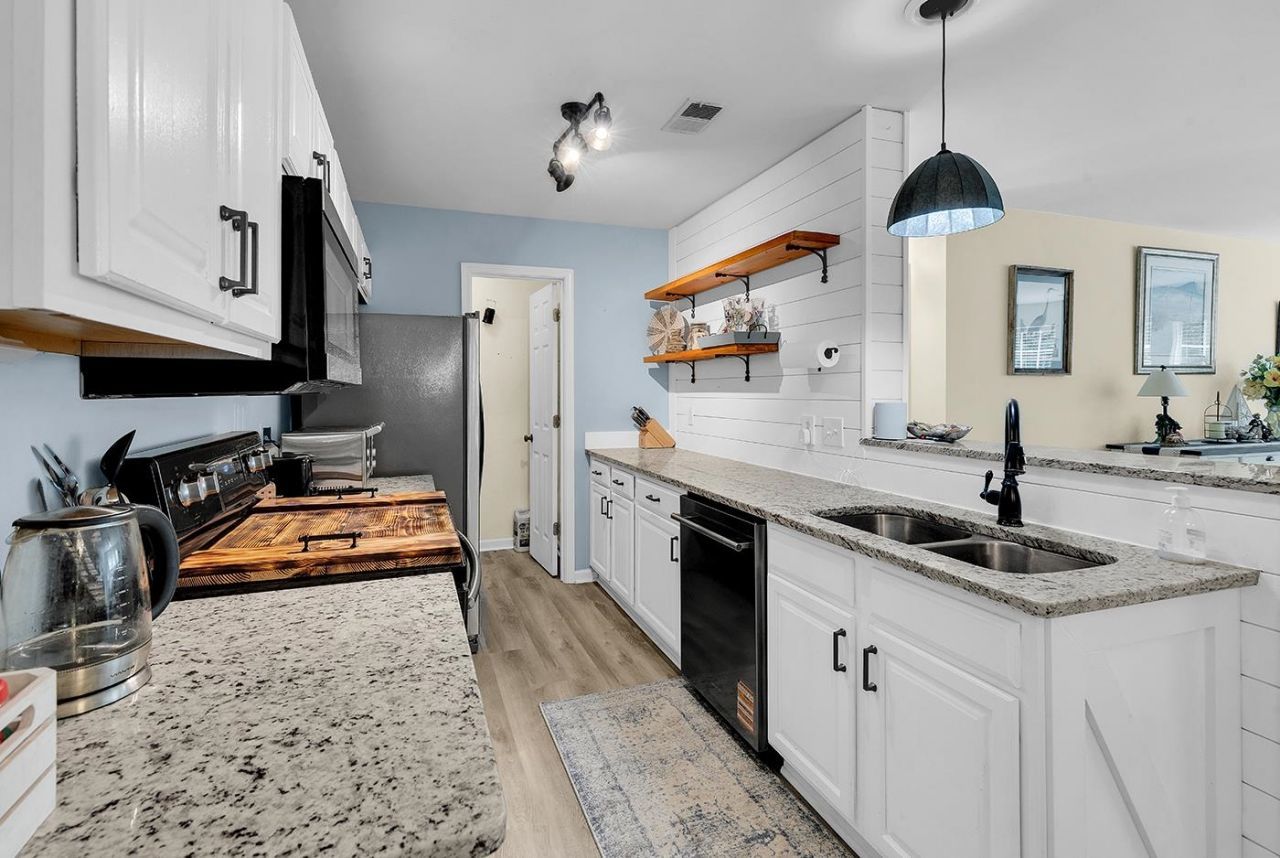 45 Woodhaven Dr.  Photo 11