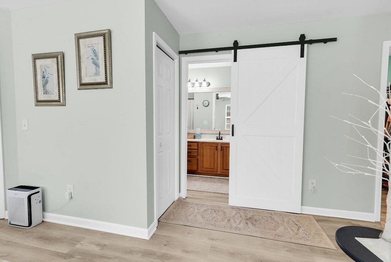 45 Woodhaven Dr.  Photo 17