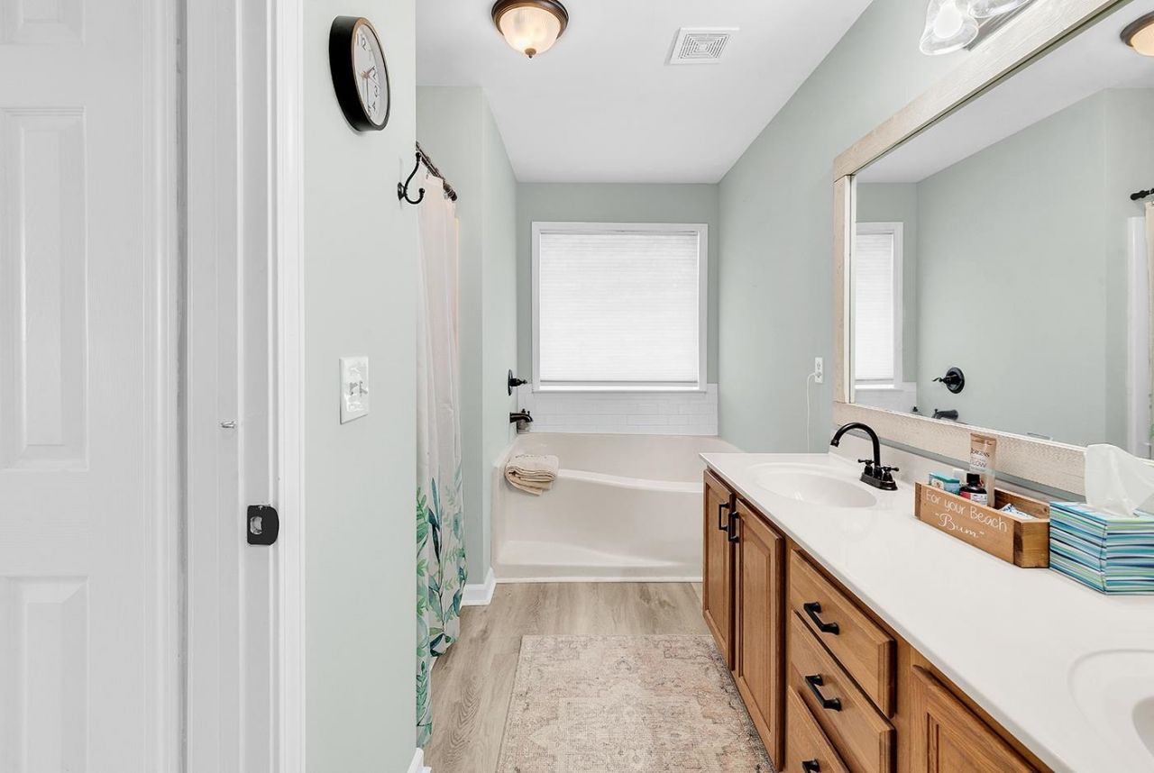 45 Woodhaven Dr.  Photo 19