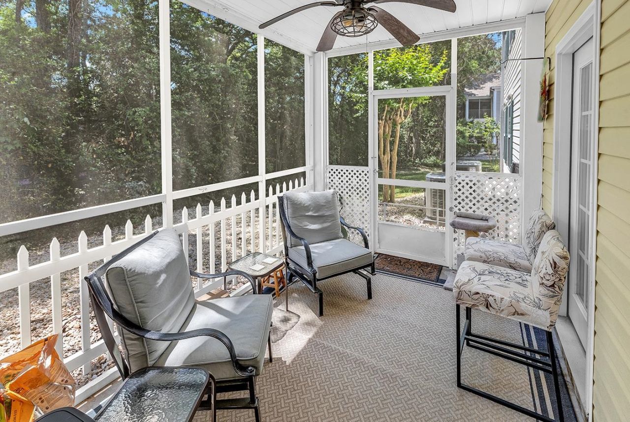 45 Woodhaven Dr.  Photo 26