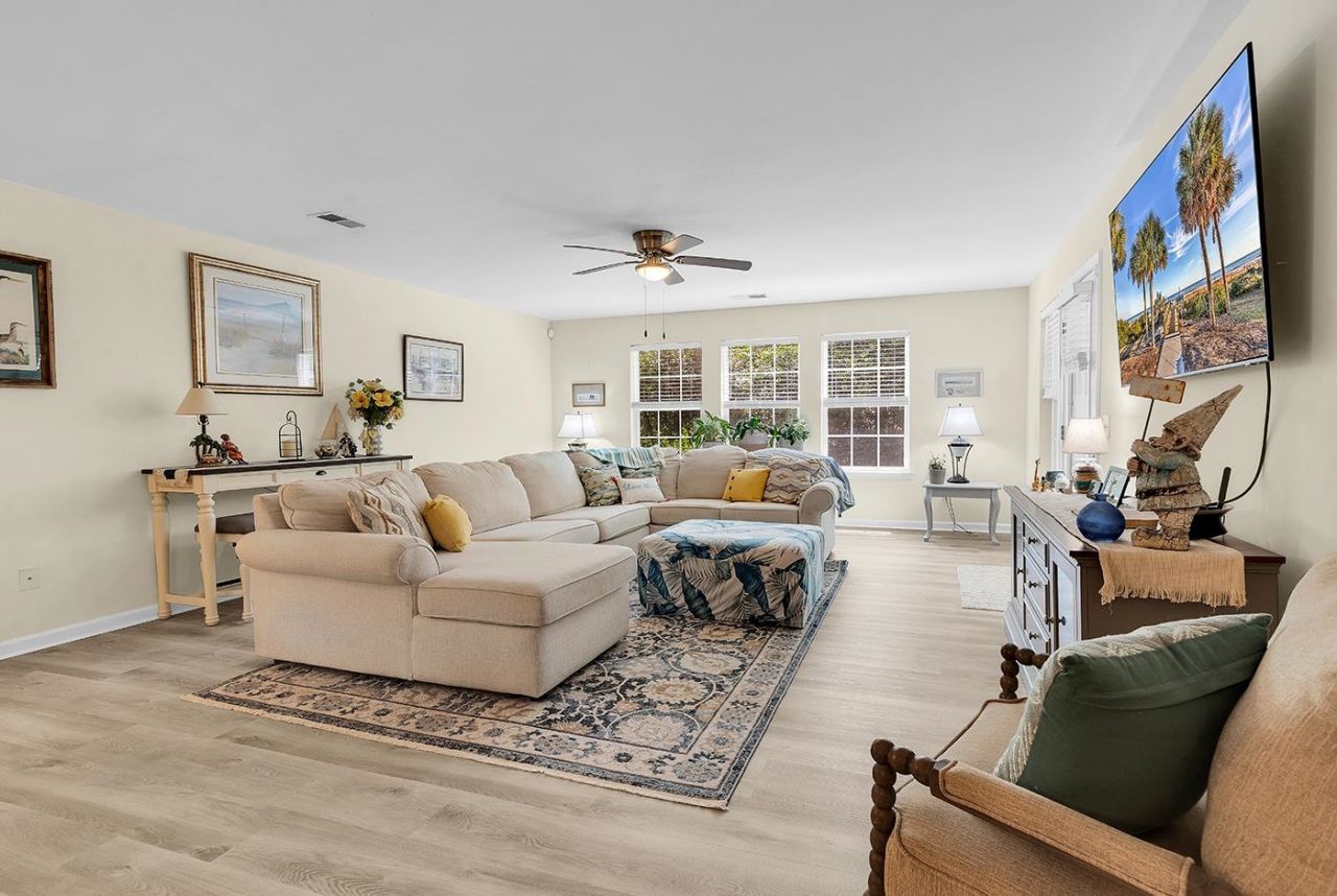 45 Woodhaven Dr.  Photo 5