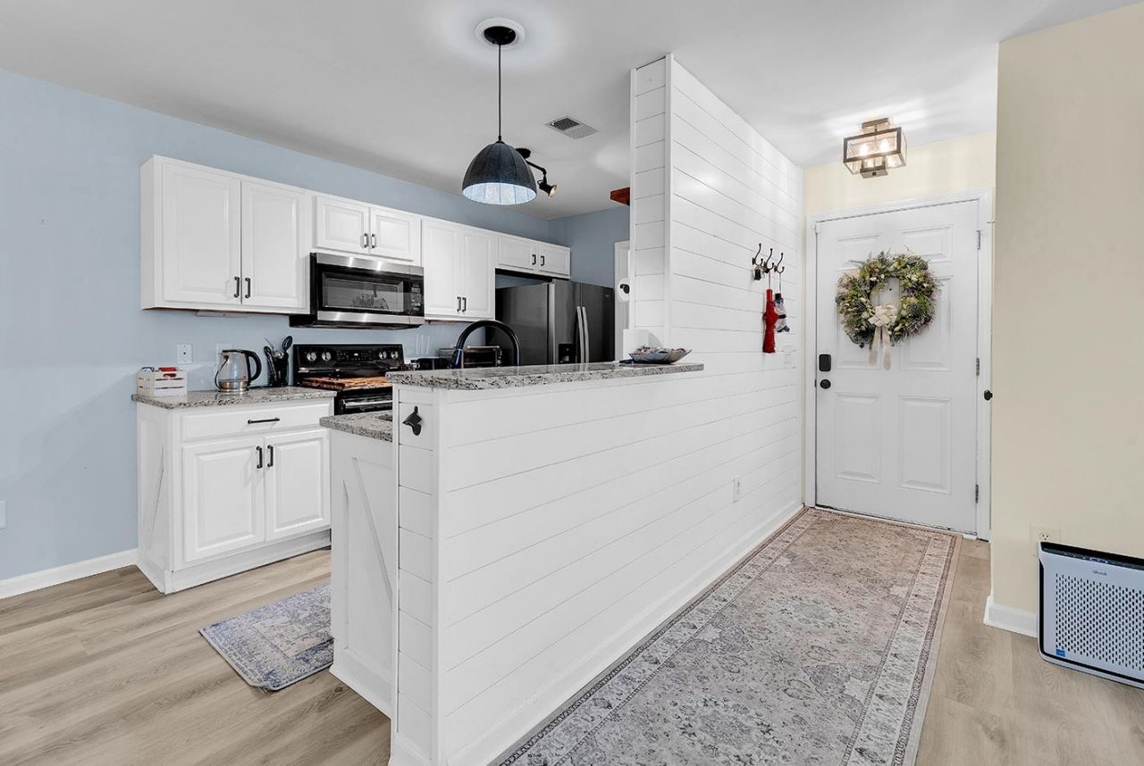 45 Woodhaven Dr.  Photo 8