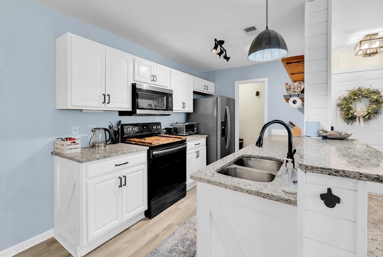 45 Woodhaven Dr.  Photo 9