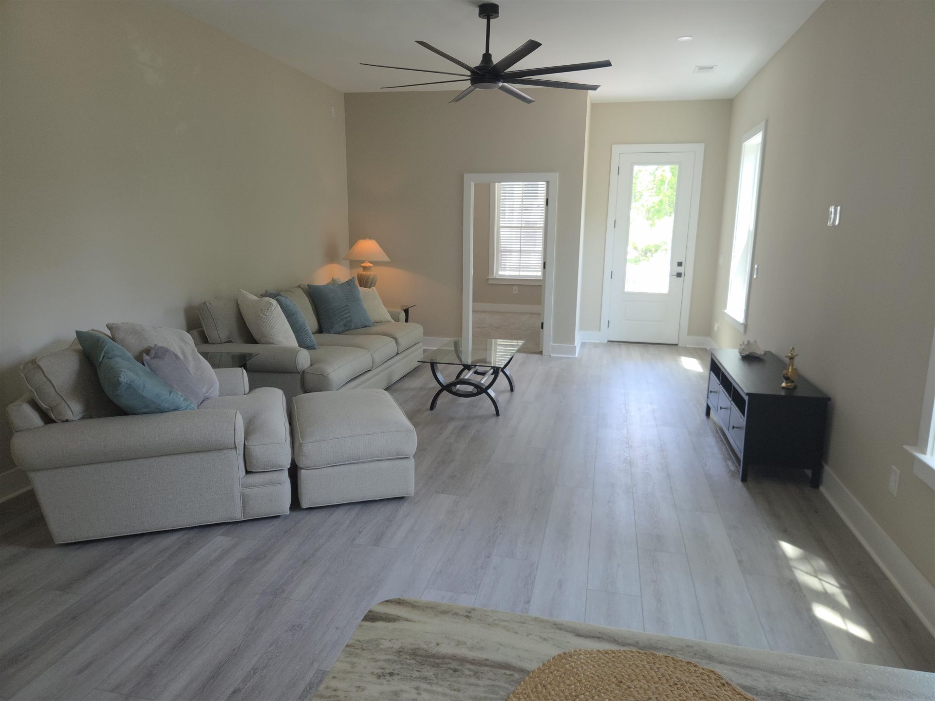535 Mary Lou Ave.  Photo 14