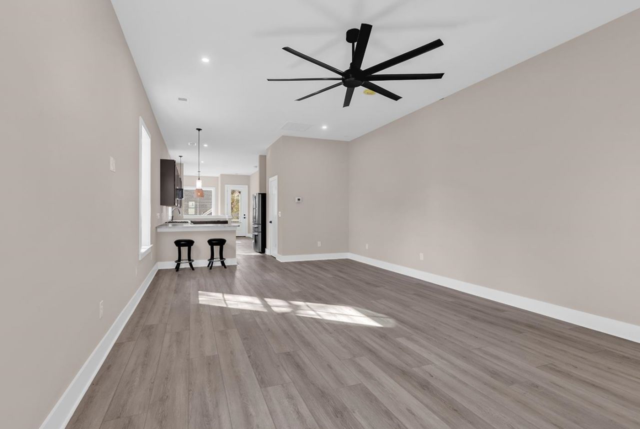 535 Mary Lou Ave.  Photo 16