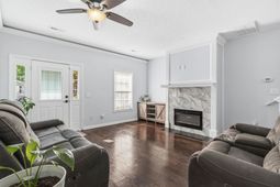152 Clovis Circle  photo 4