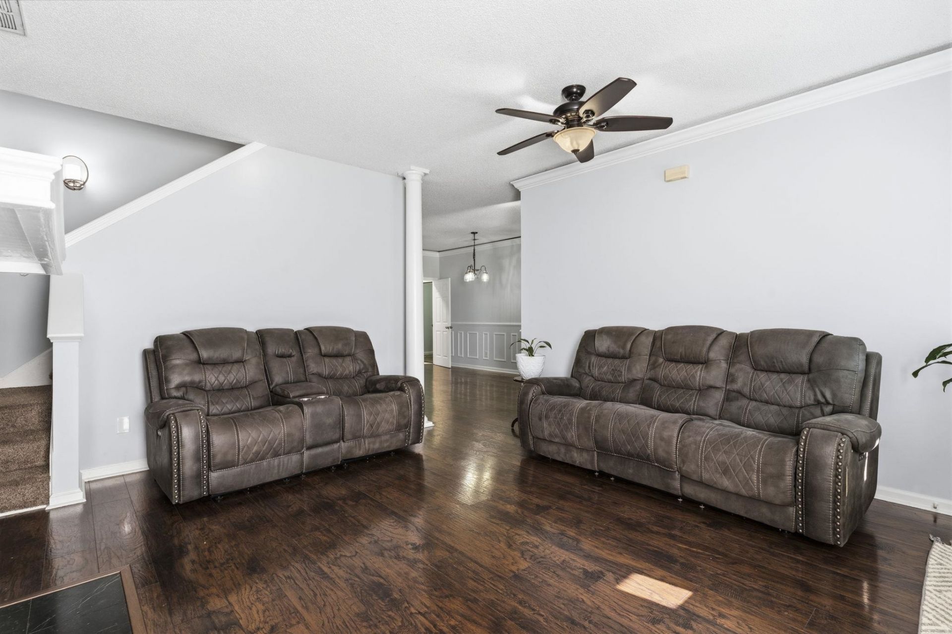 152 Clovis Circle  Photo 8