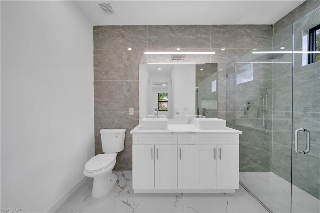 1303 NE 6th Ave, Cape Coral, FL 33909 Photo