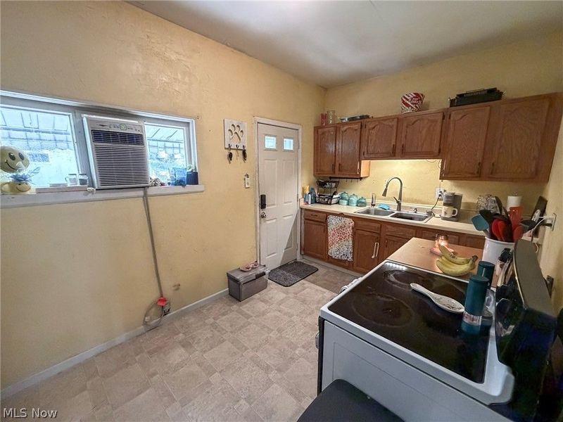 329 Summit Avenue, Steubenville, OH 43952 Photo 7