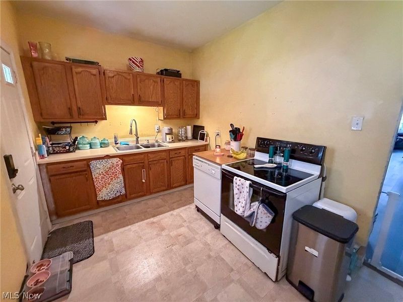 329 Summit Avenue, Steubenville, OH 43952 Photo 8