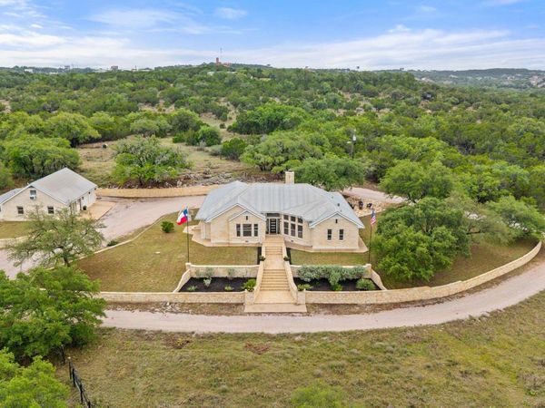 4915 Canyon Ranch TRL , Spicewood, TX 78669