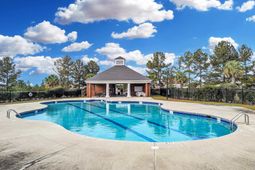 633 Chaterelle Way  photo 4