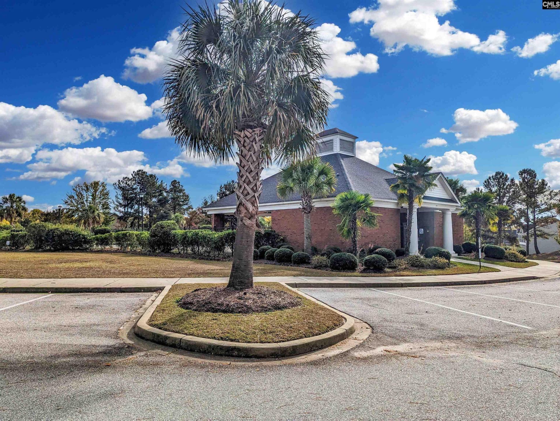 633 Chaterelle Way  Photo 4