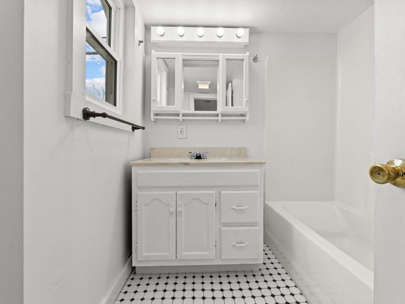 124 N Walnut Street , Mount Gilead, OH 43338 Photo 16