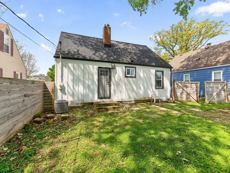 2728 Atwood Terrace , Columbus, OH 43211 Photo 24