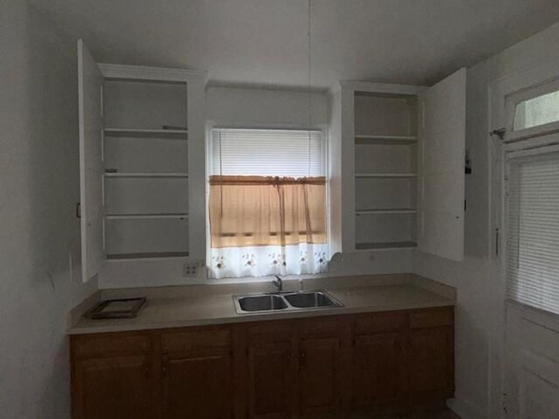 47 W Hudson Street , Columbus, OH 43202 Photo 11