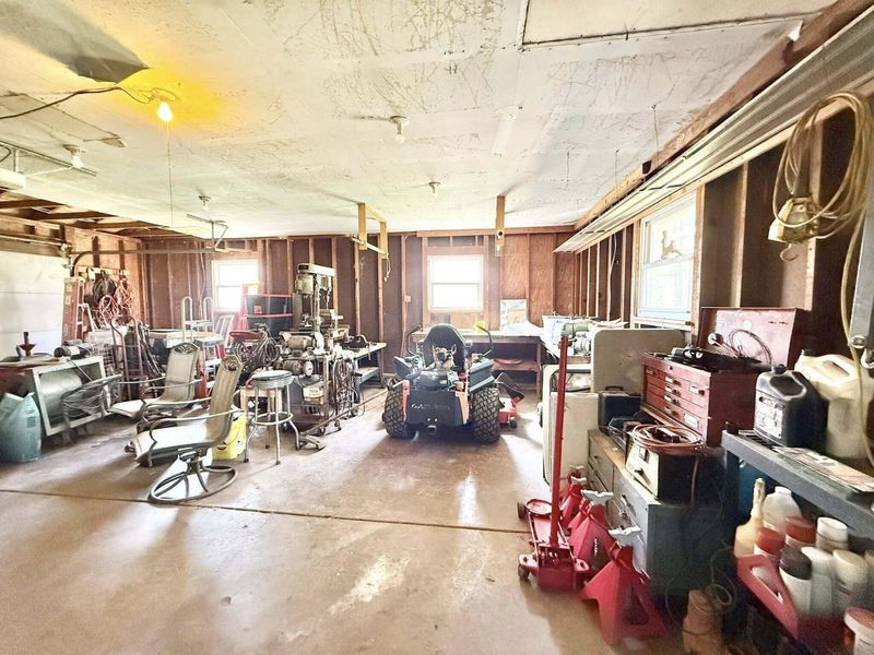 1260 S County Line Road , Johnstown, OH 43031 Photo 28