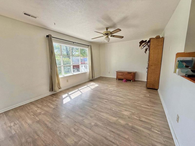 1260 S County Line Road , Johnstown, OH 43031 Photo 4