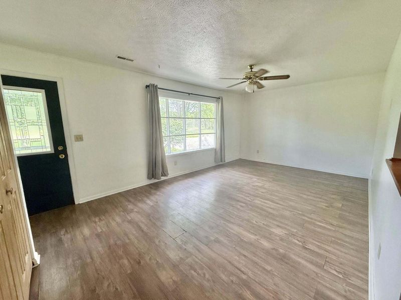 1260 S County Line Road, Johnstown, OH 43031 Photo 4