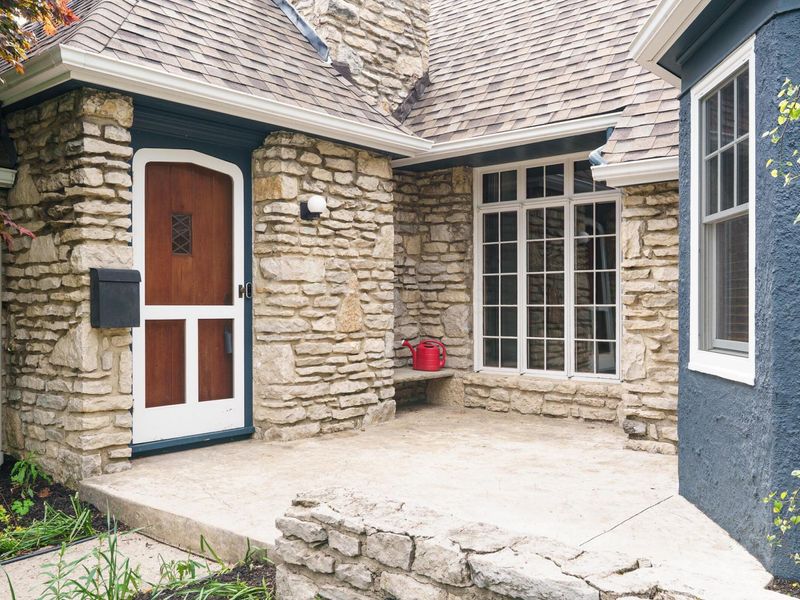 4381 Ingham Avenue, Columbus, OH 43214 Photo 3