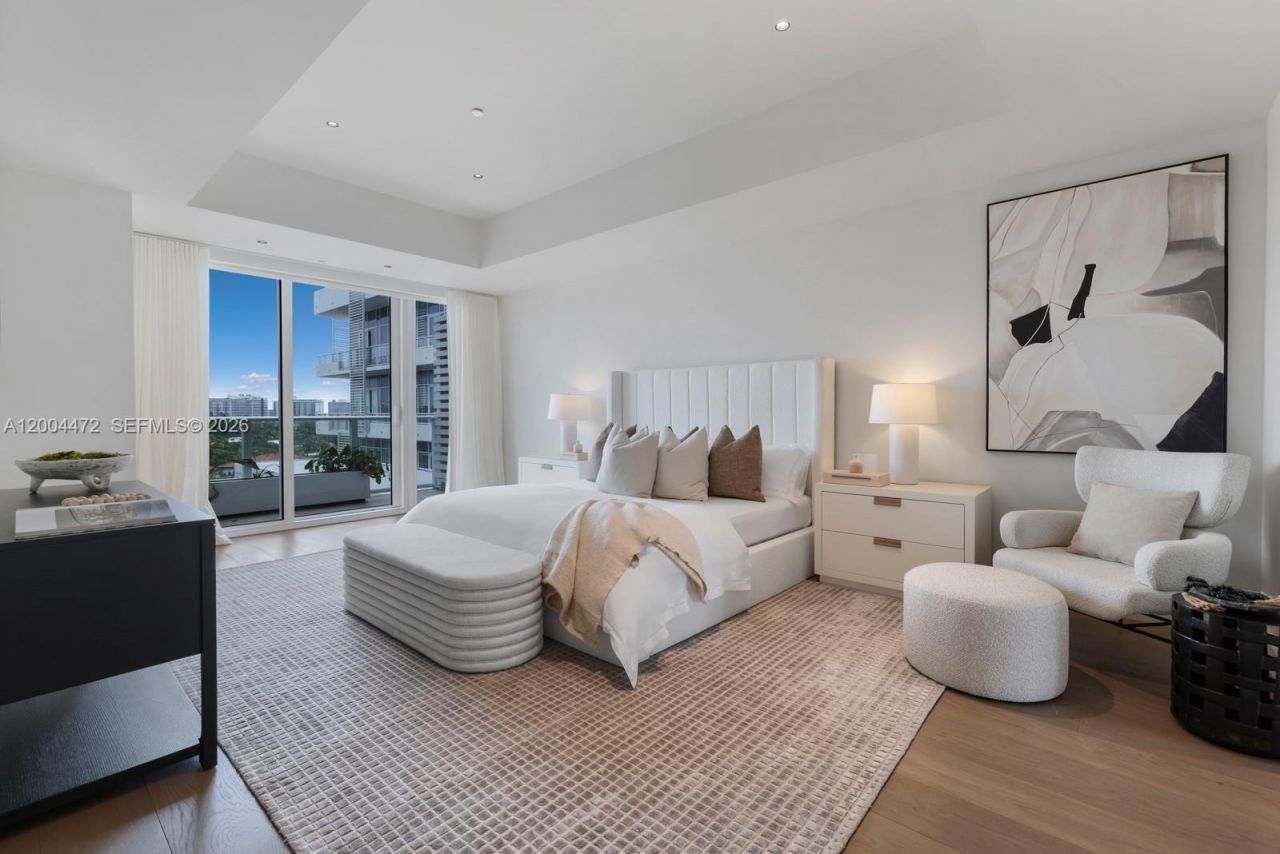 4701 N Meridian Ave, Unit 627, Miami Beach, FL 33140 Photo