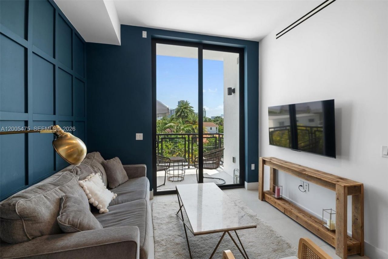 1030 15th St , Unit 300, Miami Beach, FL 33139 Photo