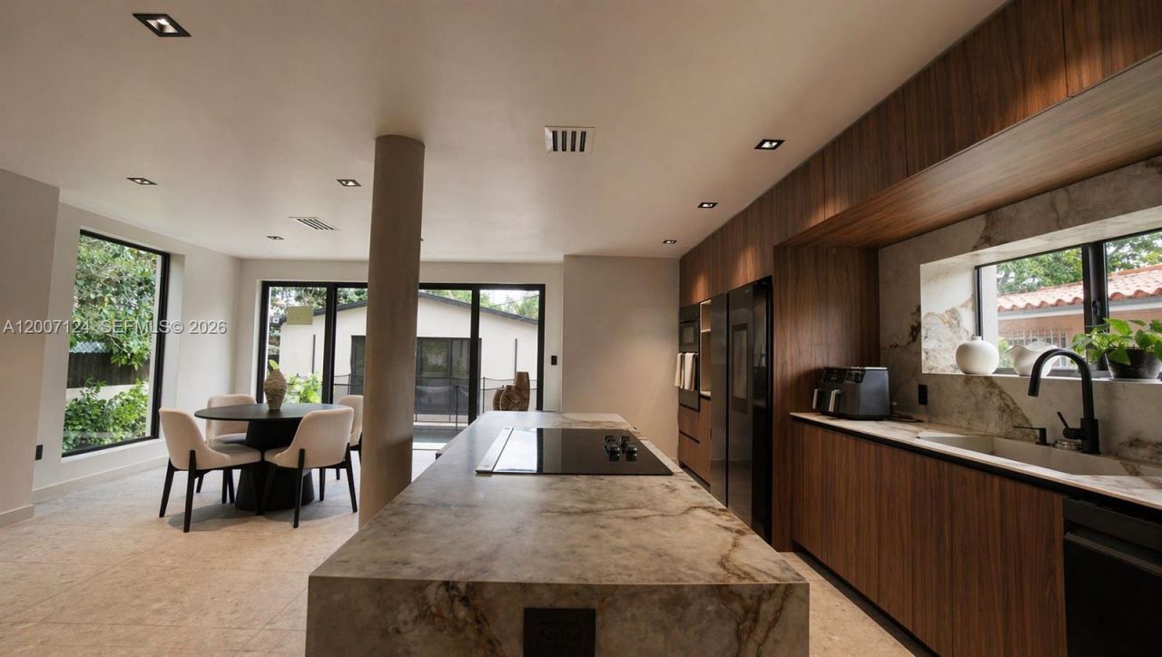 1820 SW 10th St, Miami, FL 33135 Photo