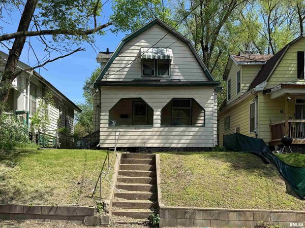 632 HAUNGS Avenue, Peoria, IL 61603