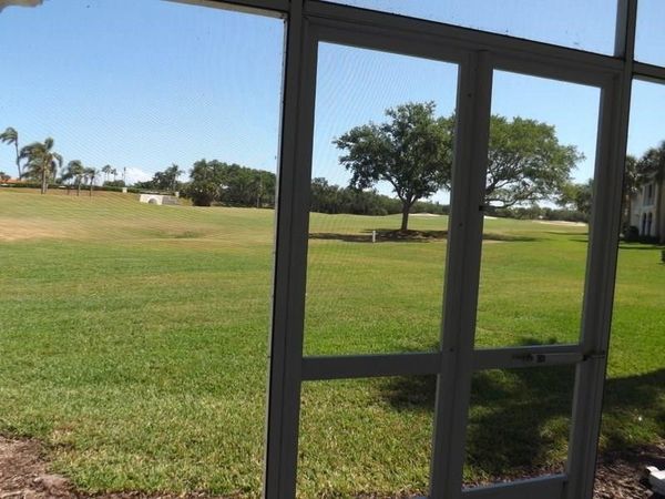 5060 Harmony Circle, Unit 105, Vero Beach, FL 32967