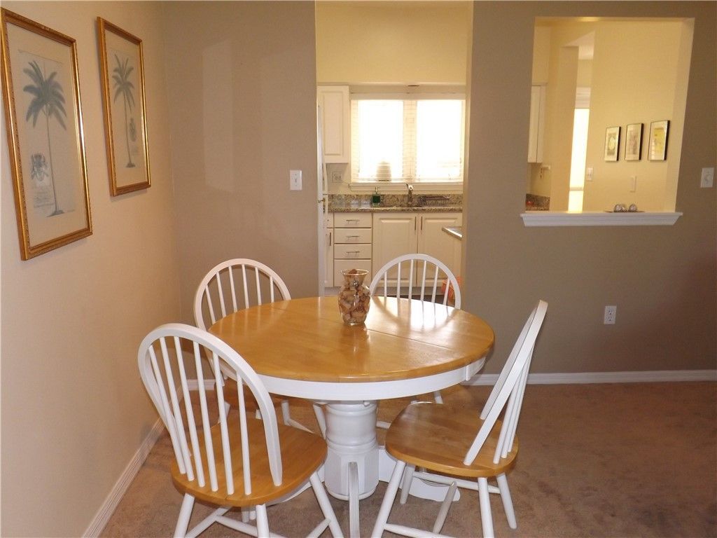 5060 Harmony Circle, Unit 105, Vero Beach, FL 32967 Photo