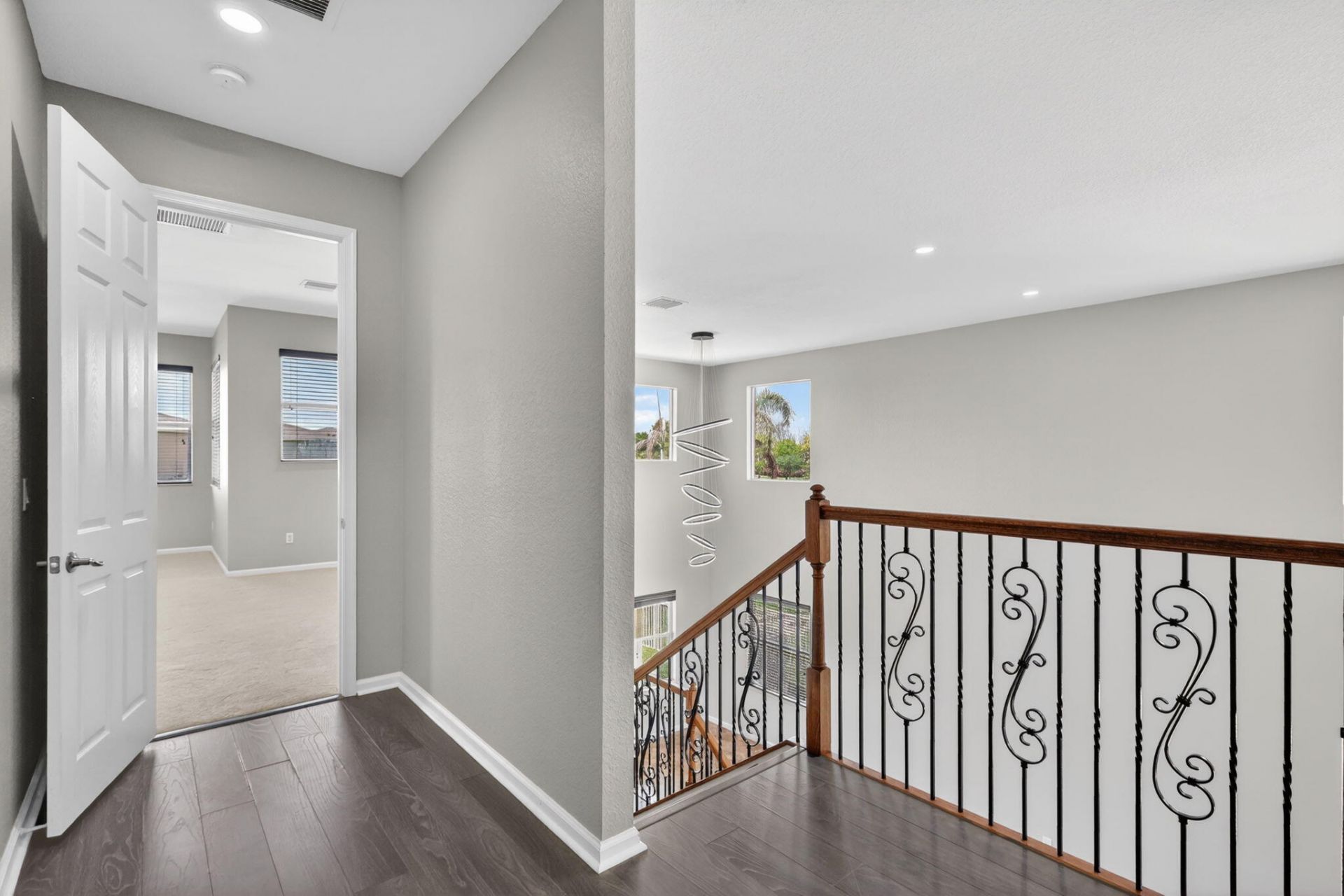 1464 NW Leonardo Circle, Port Saint Lucie, FL 34986 Photo