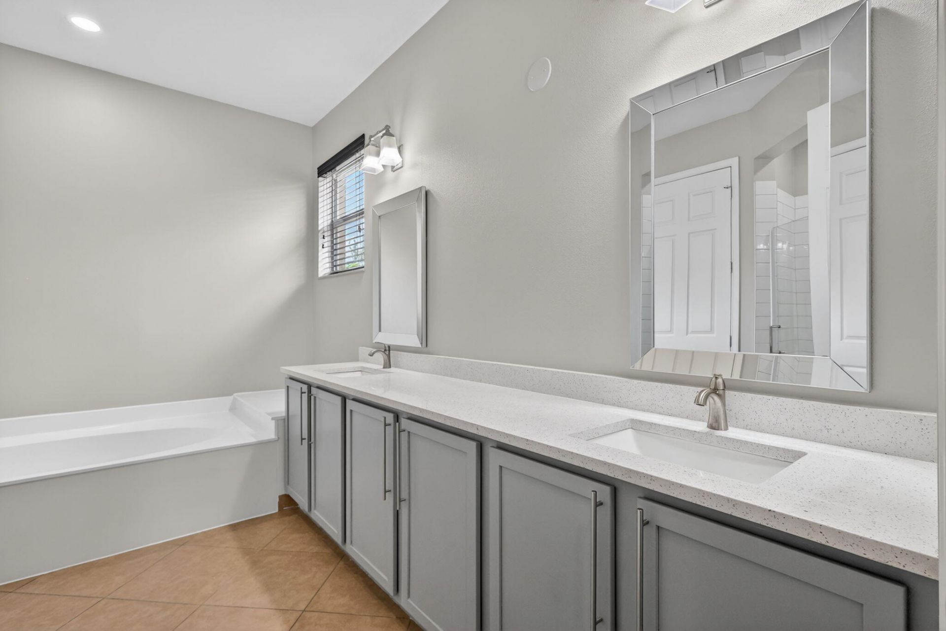 1464 NW Leonardo Circle, Port Saint Lucie, FL 34986 Photo