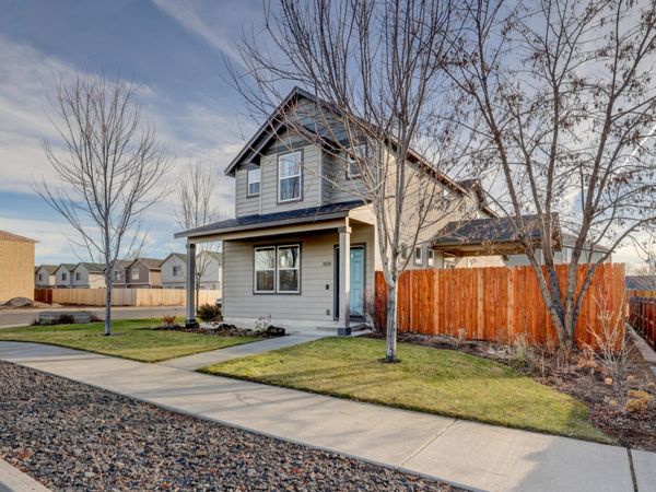 1525 SW 31st Street, Redmond, OR 97756