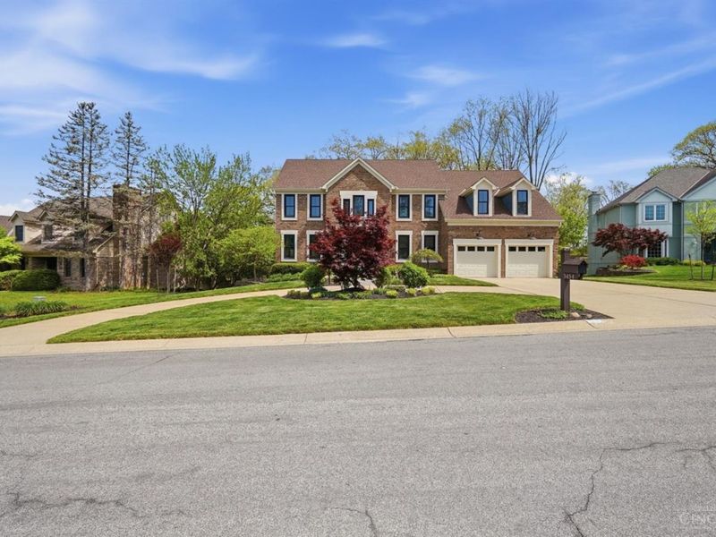 5454 Creek Bend Drive, West Chester, OH 45069 Photo 4