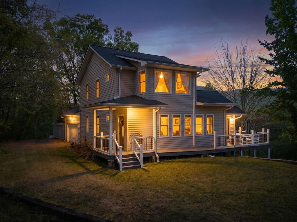 19 Bynum Penland Road, Hayesville, NC 28904 Main Photo