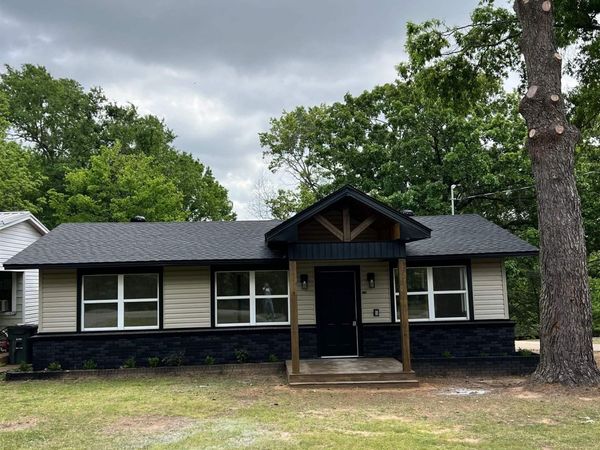 105 Pasco Street , Bald Knob, AR 72010