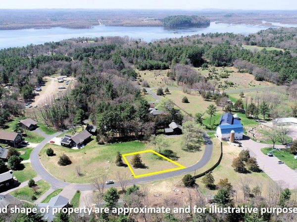 L6 Grand Pines Circle, Wisconsin Dells, WI 53965