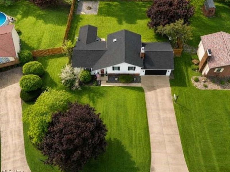 229 Old Oak Drive, Cortland, OH 44410 Photo 47