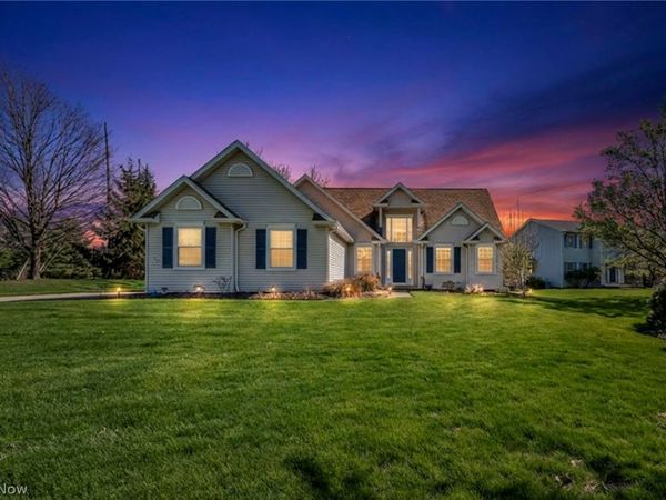 188 W Sturbridge Drive , Medina, OH 44256