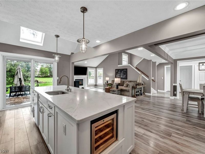 188 W Sturbridge Drive, Medina, OH 44256 Photo 12