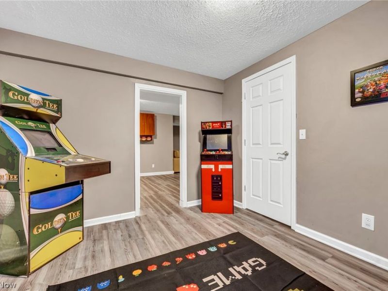 188 W Sturbridge Drive, Medina, OH 44256 Photo 35