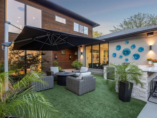 9733 Mixon Drive, Dallas, TX 75220