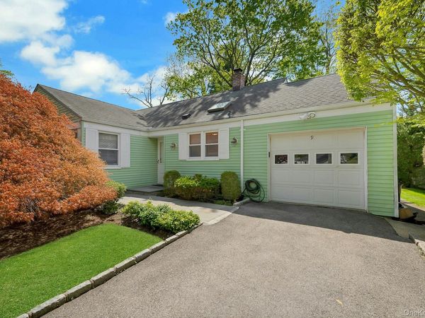 9 Leslie Place , New Rochelle, NY 10804