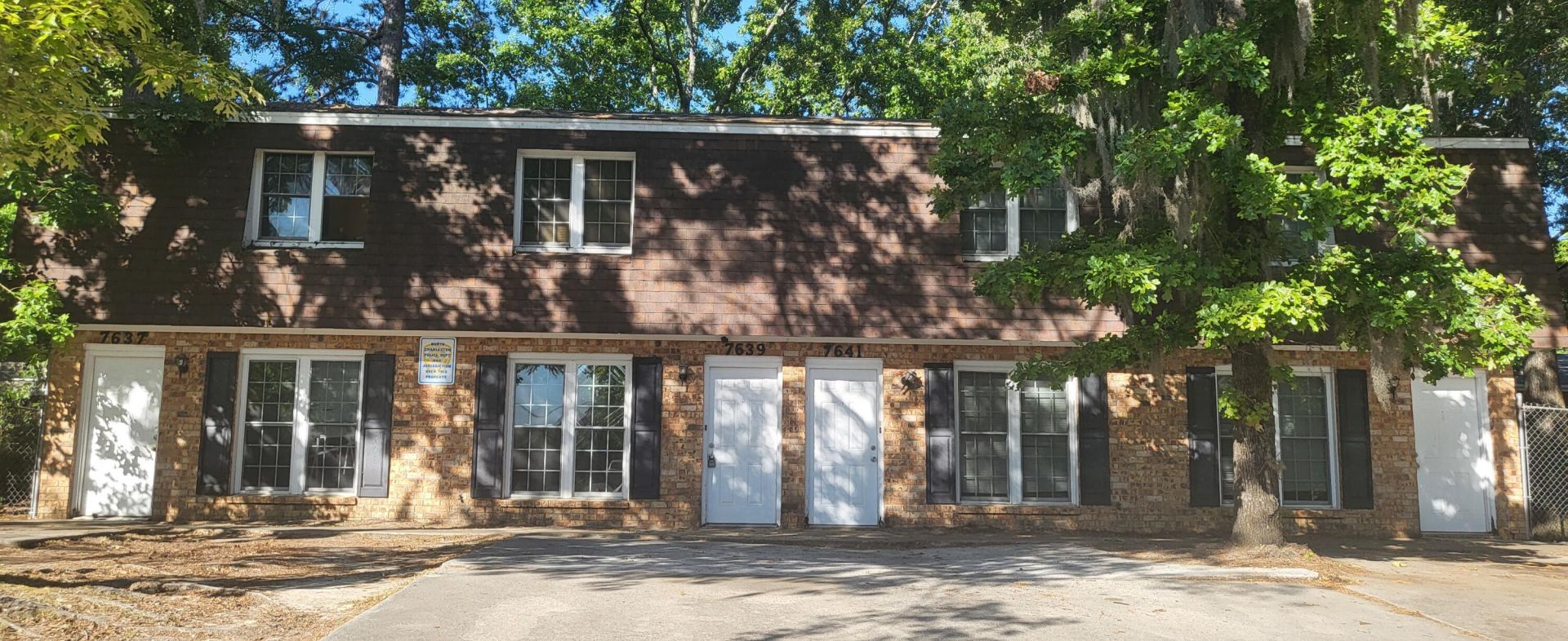7637 Hunters Ridge Lane Photo 1
