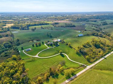 1332 Paris Road, Mt Sterling, KY 40353