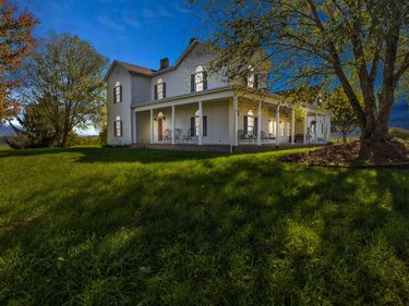 1332 Paris Road, Mt Sterling, KY 40353