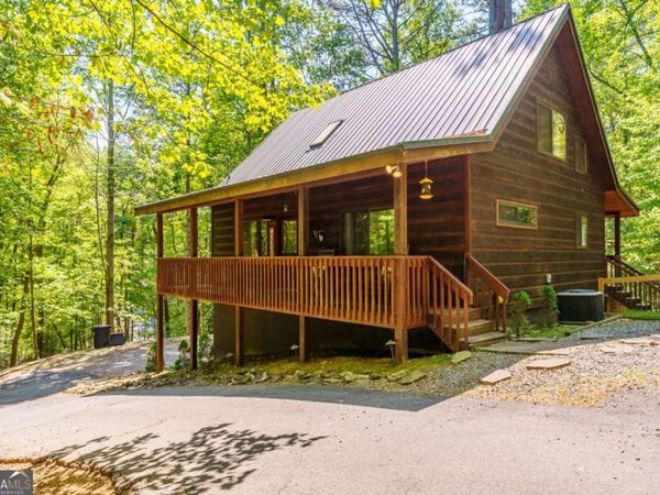 27 Bamby Lane, Ellijay, GA 30540