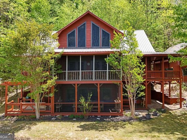 327 Prospectors Pass, Ellijay, GA 30536