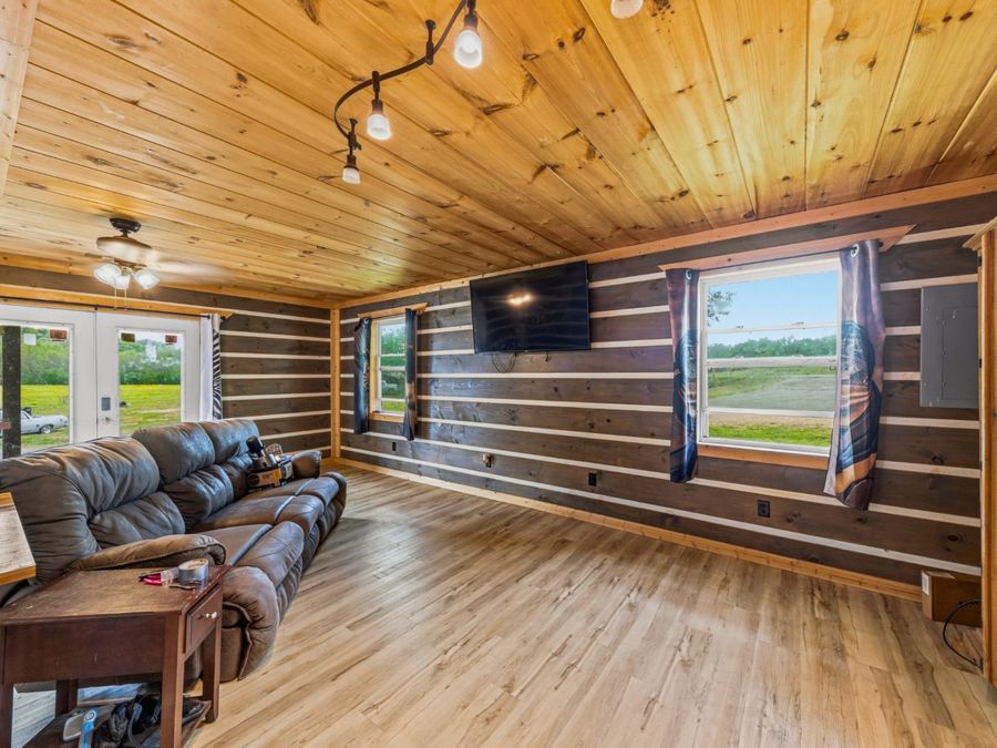 Property Image 60